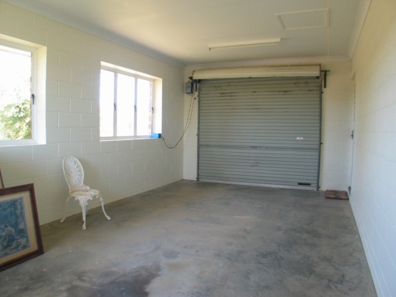 12 Inverdon Road, Bowen QLD 4805