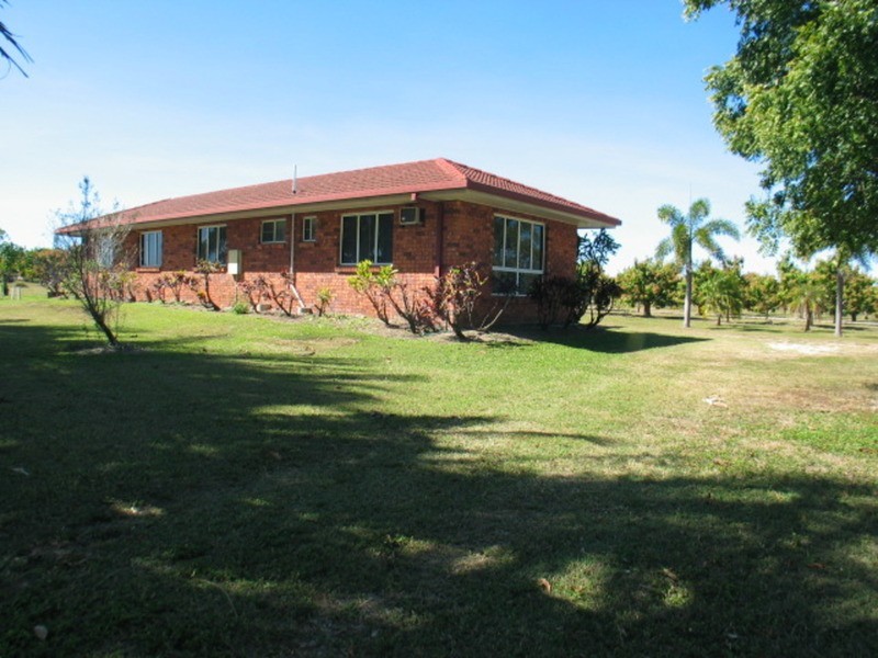 12 Inverdon Road, Bowen QLD 4805