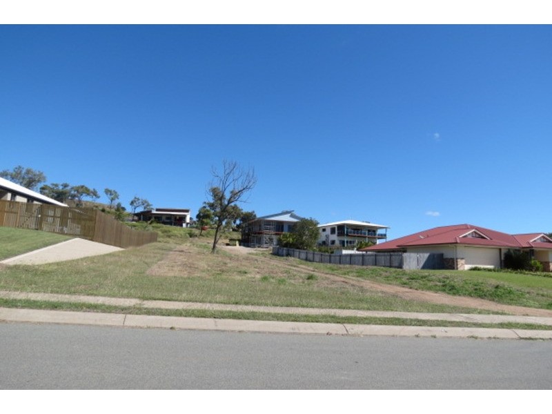 13 Marine Parade, Bowen QLD 4805