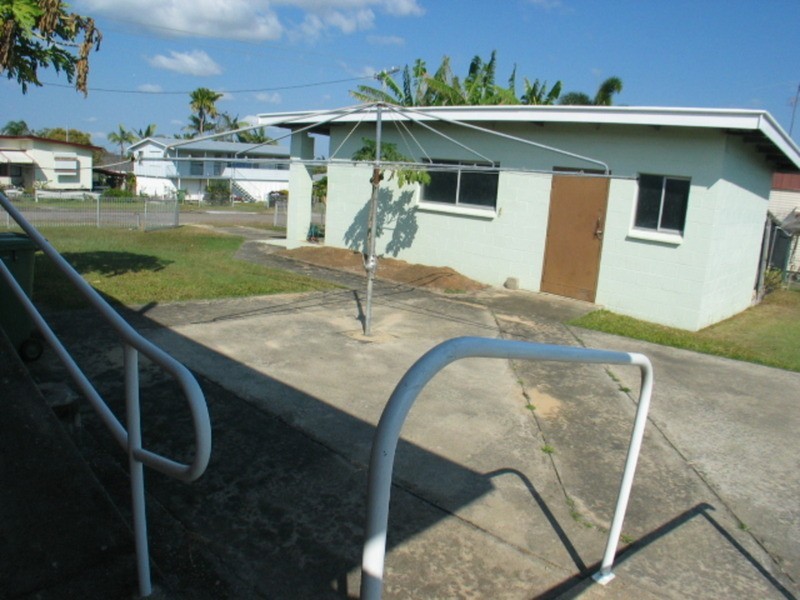 105 Leichhardt Street, Bowen QLD 4805