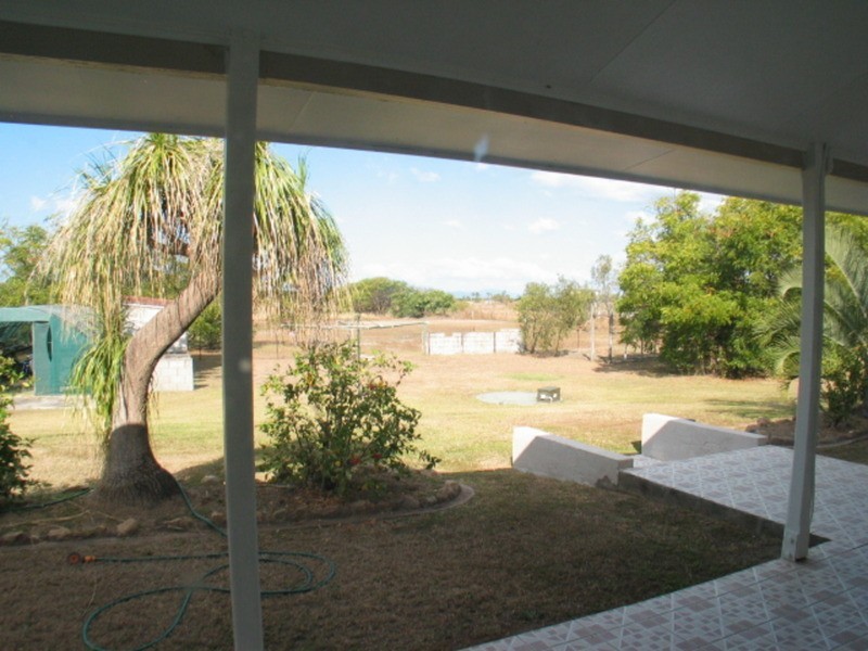 60 Betzels Lane, Bowen QLD 4805