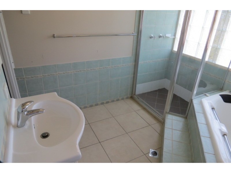 65 Murroona Street, Bowen QLD 4805