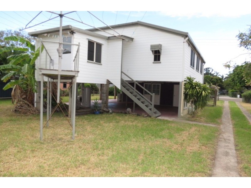 65 Murroona Street, Bowen QLD 4805