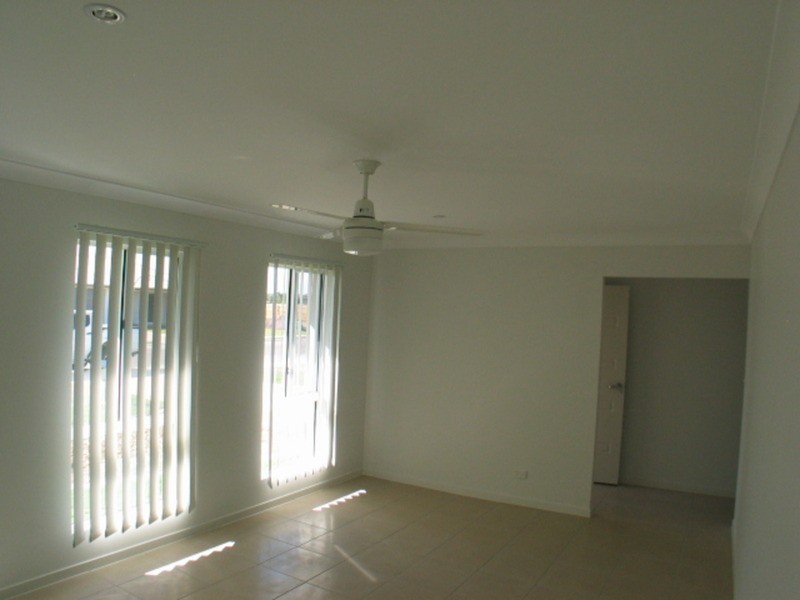 9 Cowrie Street, Bowen QLD 4805