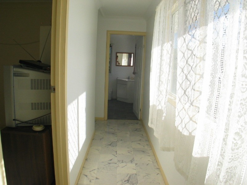 Flat 2/17 Leichhardt Street, Bowen QLD 4805