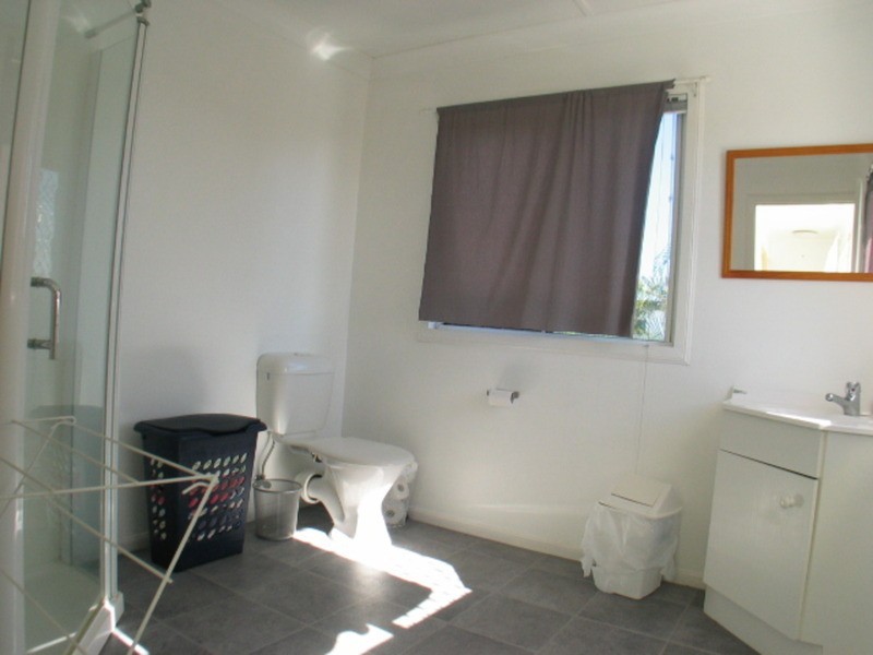 Flat 2/17 Leichhardt Street, Bowen QLD 4805