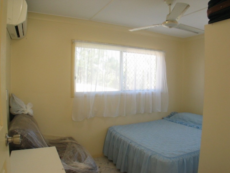 Flat 2/17 Leichhardt Street, Bowen QLD 4805