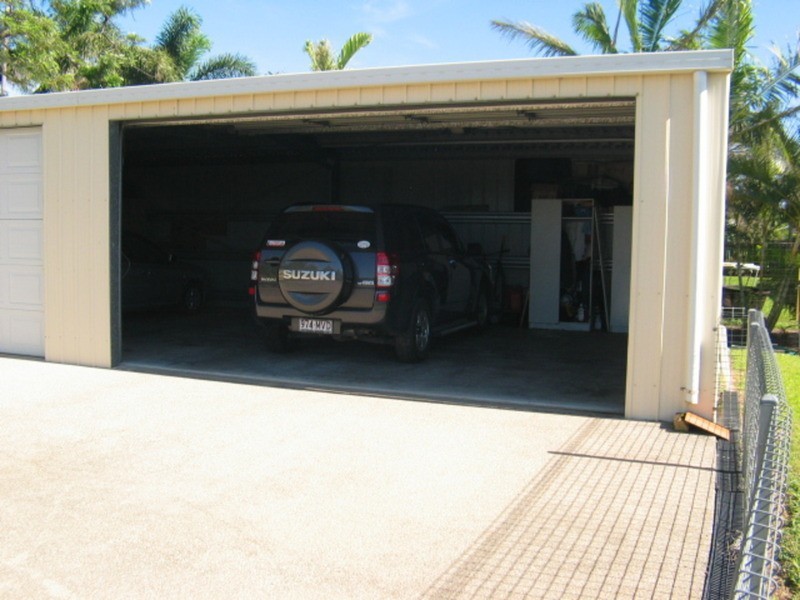 Flat 2/17 Leichhardt Street, Bowen QLD 4805