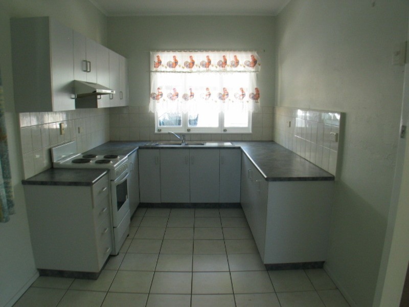 25a Livingstone Street, Bowen QLD 4805