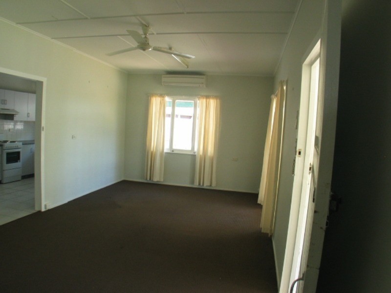 25a Livingstone Street, Bowen QLD 4805