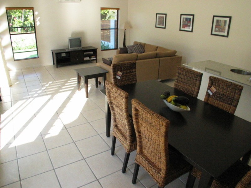 1/87a Horseshoe Bay Road, Bowen QLD 4805