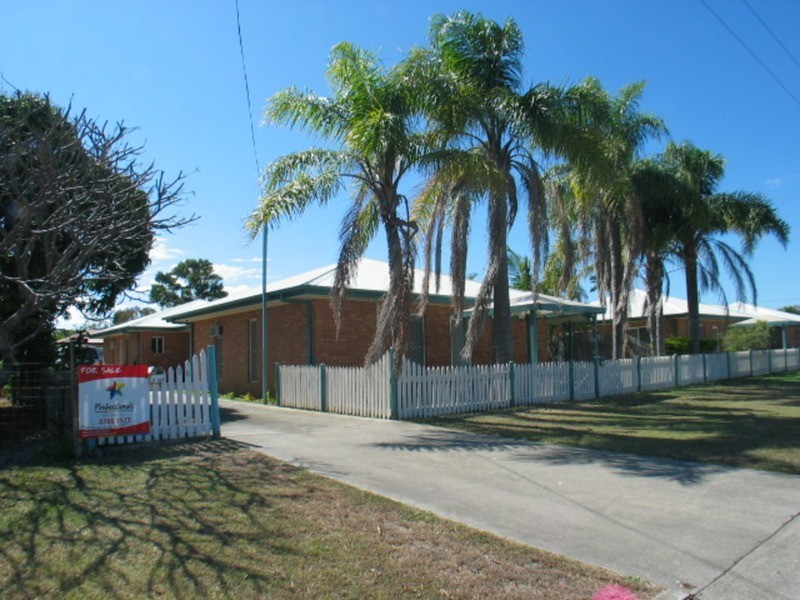 2/30 Sinclair Street, Bowen QLD 4805