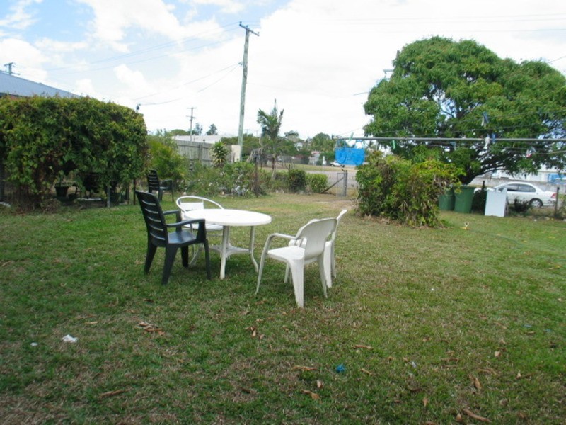 2 Belgravia Road, Bowen QLD 4805