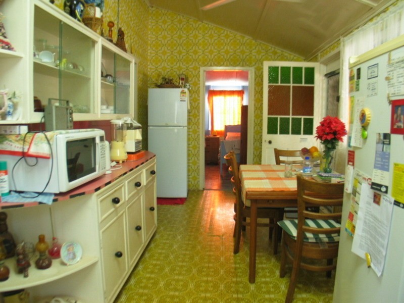 8 Murray Avenue, Bowen QLD 4805