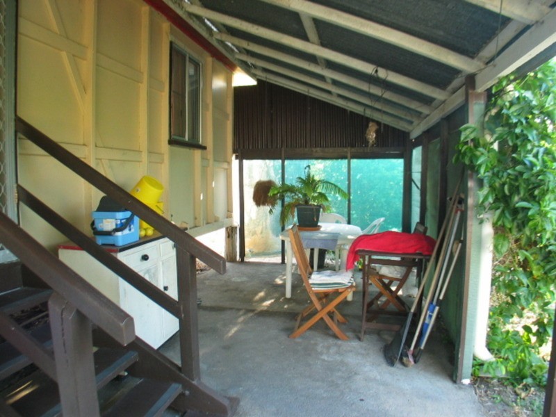 8 Murray Avenue, Bowen QLD 4805