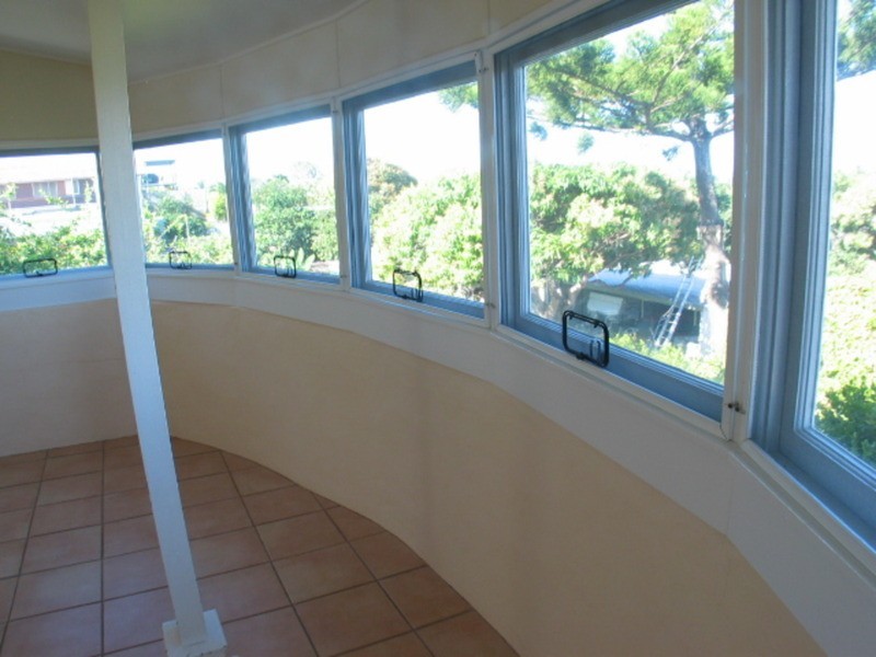 85 Williams Street, Bowen QLD 4805