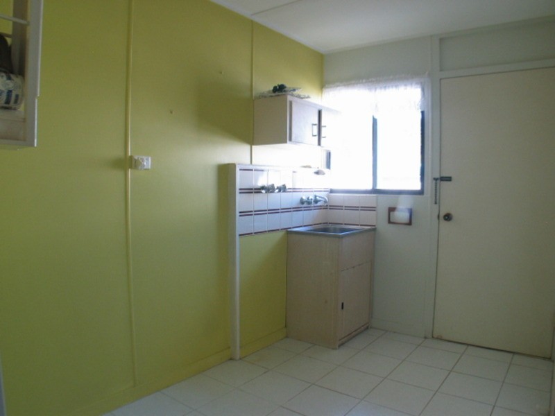 6 Suthers Street, Bowen QLD 4805