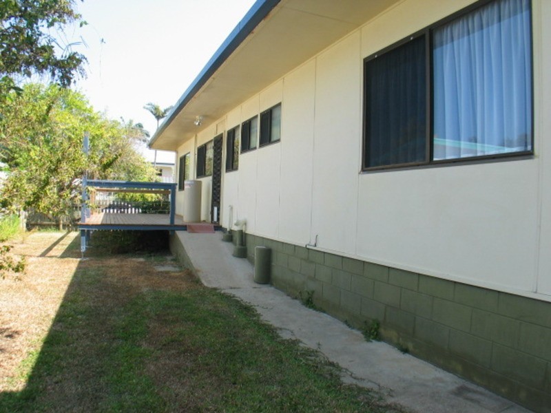 6 Suthers Street, Bowen QLD 4805
