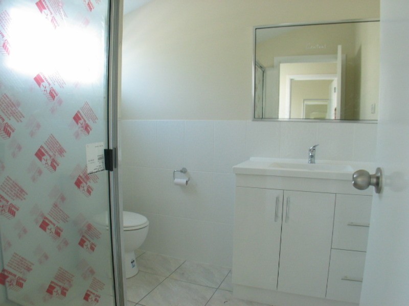 33 Herbert Street, Bowen QLD 4805