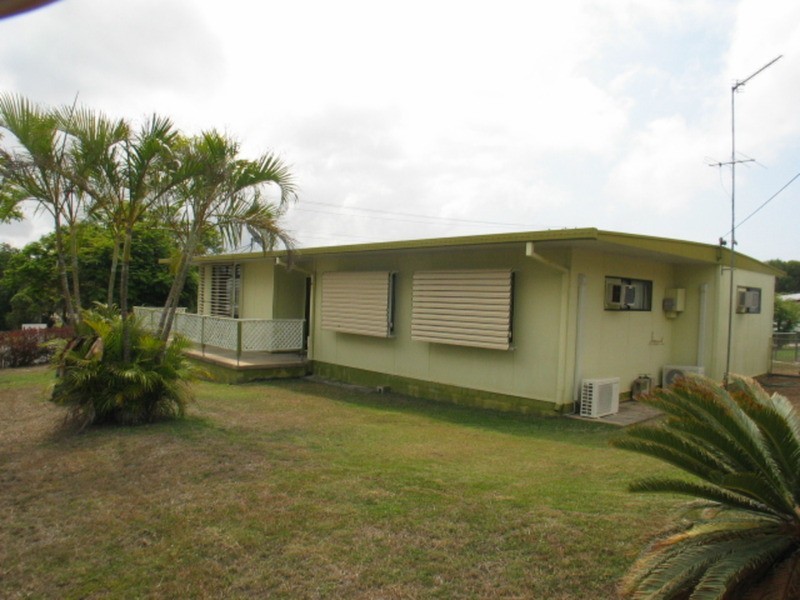 12 Sunset Crescent, Bowen QLD 4805