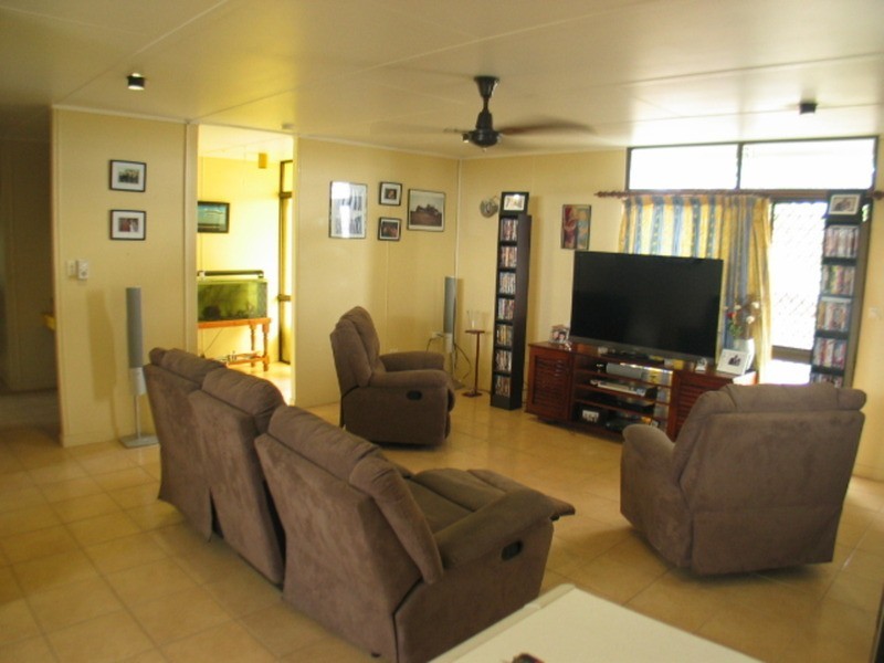 12 Sunset Crescent, Bowen QLD 4805