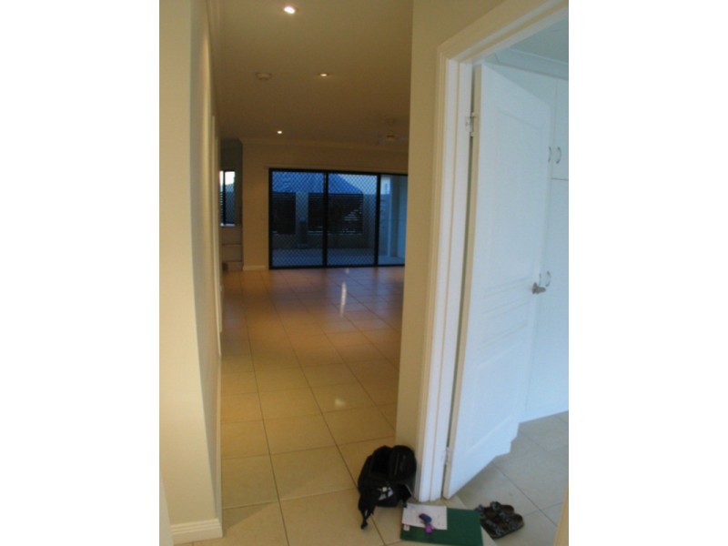 2/90 Mt Nutt Road, Bowen QLD 4805