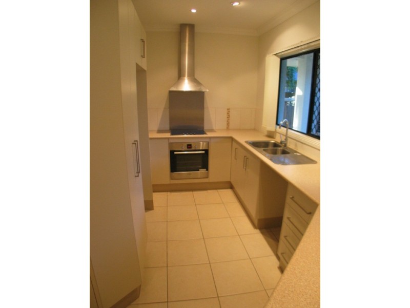 2/90 Mt Nutt Road, Bowen QLD 4805