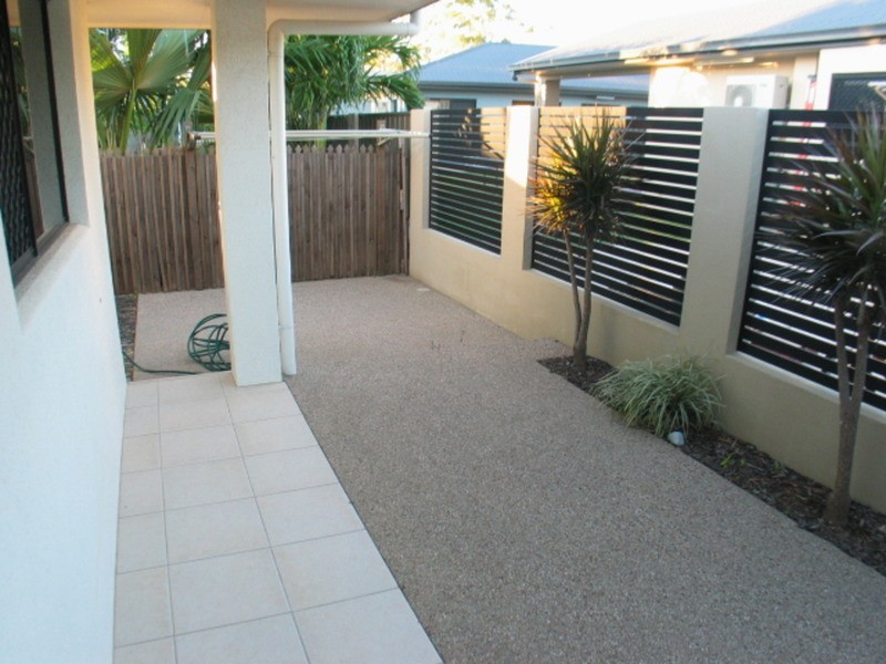 2/90 Mt Nutt Road, Bowen QLD 4805