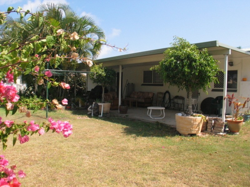 9 Suthers Street, Bowen QLD 4805