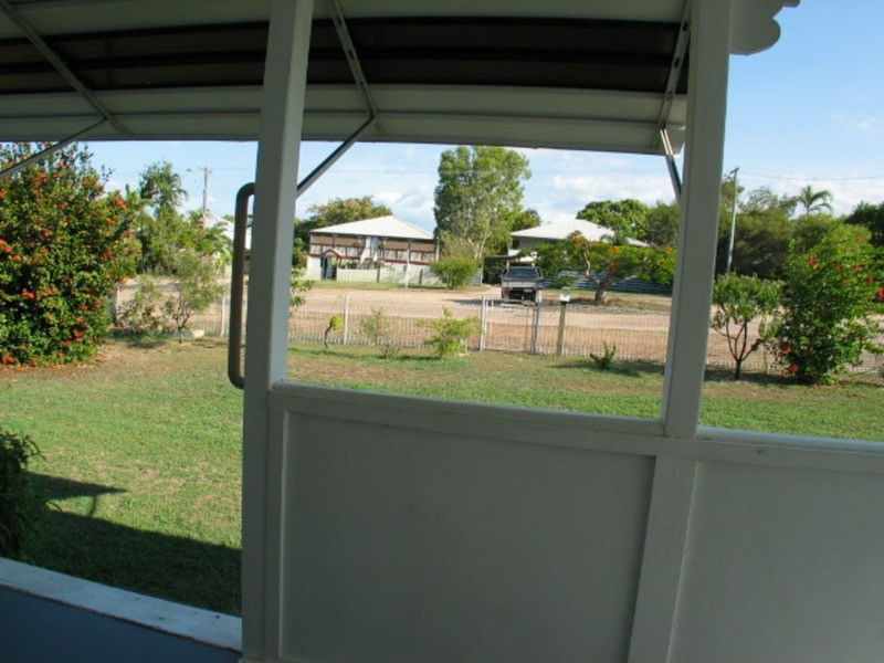 22 Poole Street, Bowen QLD 4805