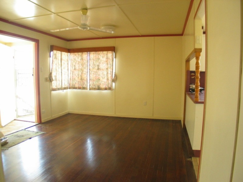 7 Kent Street, Bowen QLD 4805