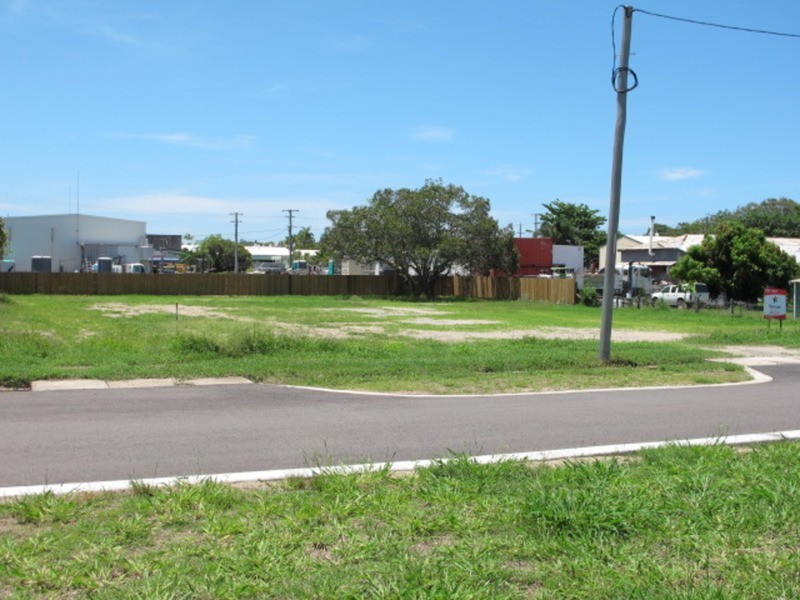 50 Dalrymple Street, Bowen QLD 4805