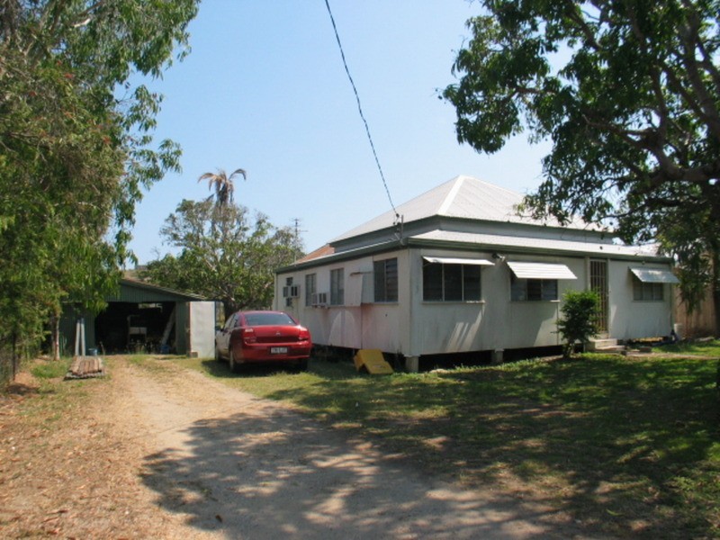 10 Johnston Street, Bowen QLD 4805