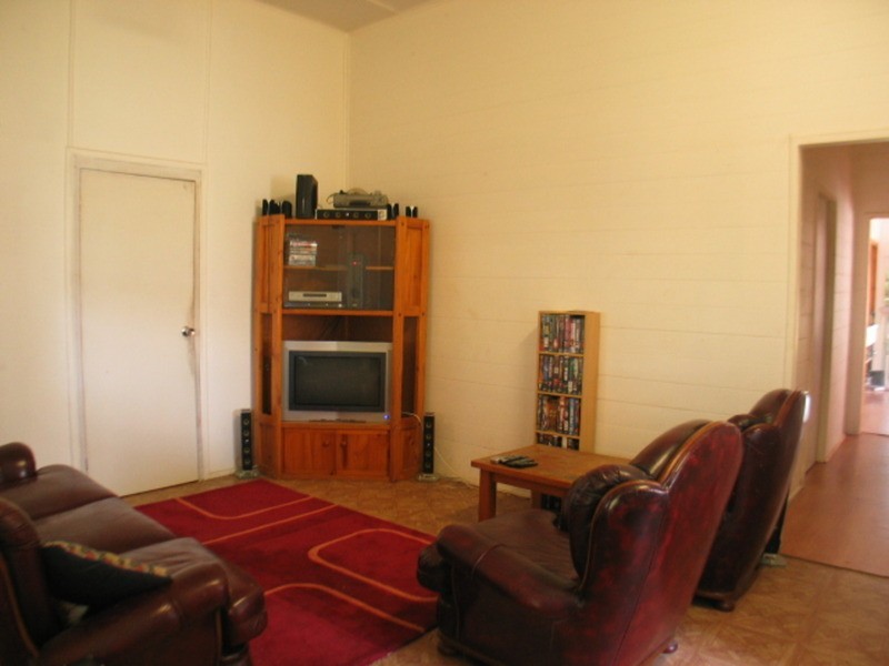 10 Johnston Street, Bowen QLD 4805
