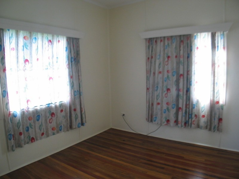 20 Brisbane Street, Bowen QLD 4805