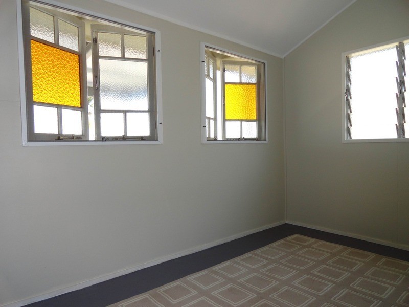 67 Queens Beach Esplanade, Bowen QLD 4805
