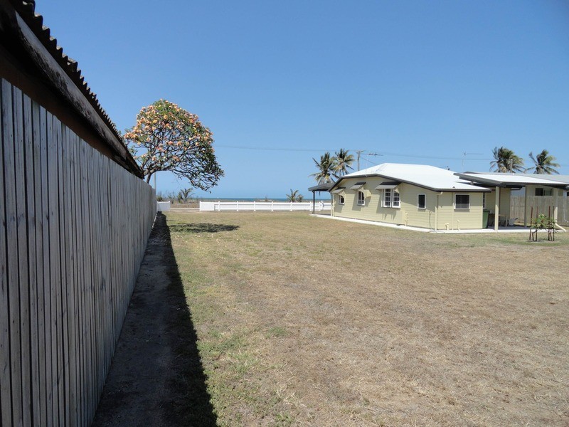 69 Queens Beach Esplanade, Bowen QLD 4805