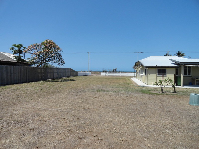69 Queens Beach Esplanade, Bowen QLD 4805