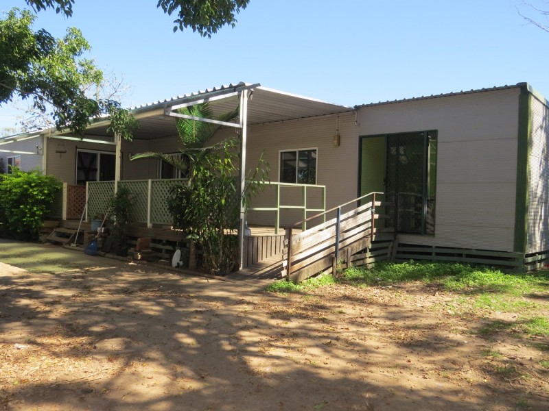 48 Pitcain Avenue, Bowen QLD 4805