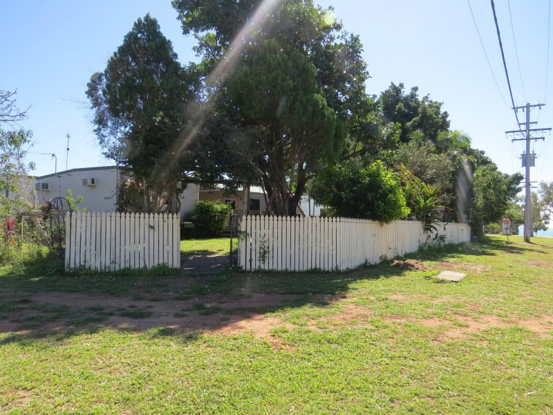 48 Pitcain Avenue, Bowen QLD 4805