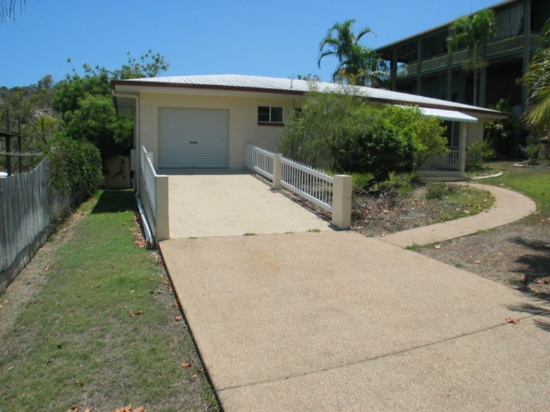 52 Rose Bay Road, Bowen QLD 4805