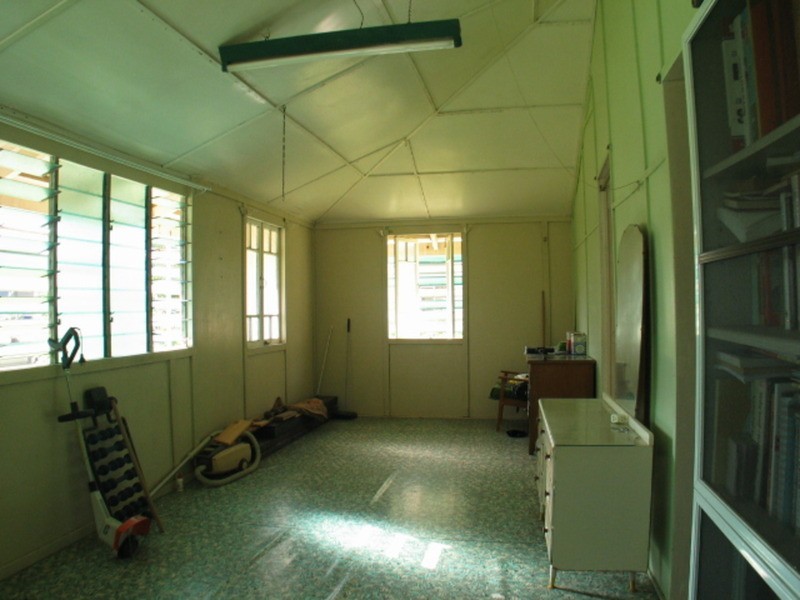 34 Tracey Street, Bowen QLD 4805