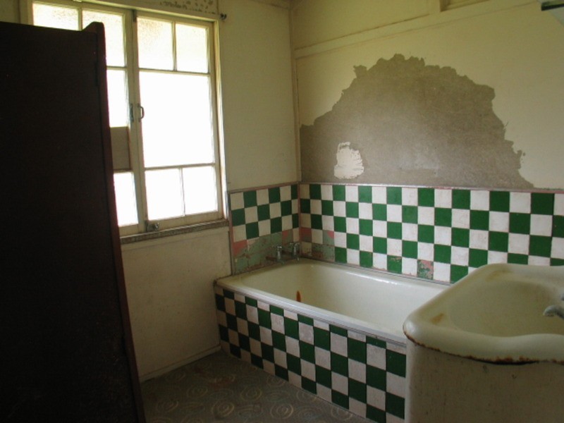 34 Tracey Street, Bowen QLD 4805