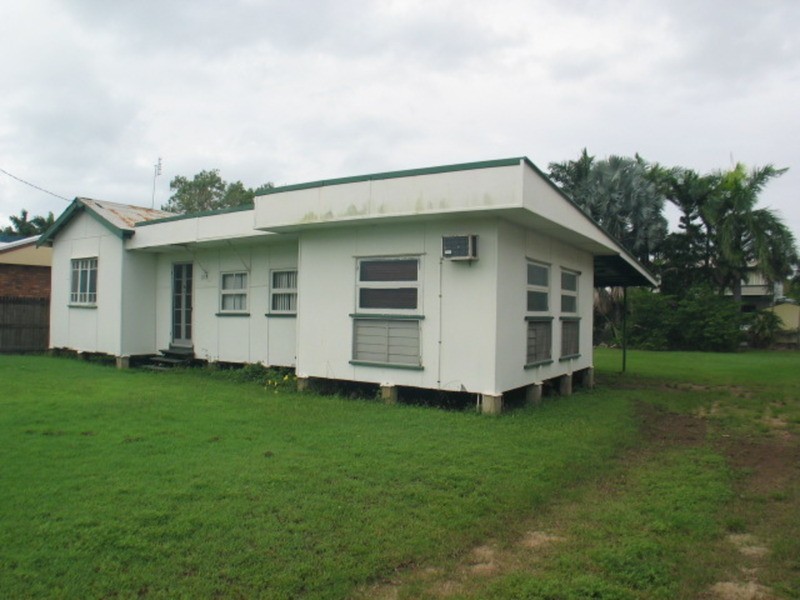 53 Horseshoe Bay Road, Bowen QLD 4805