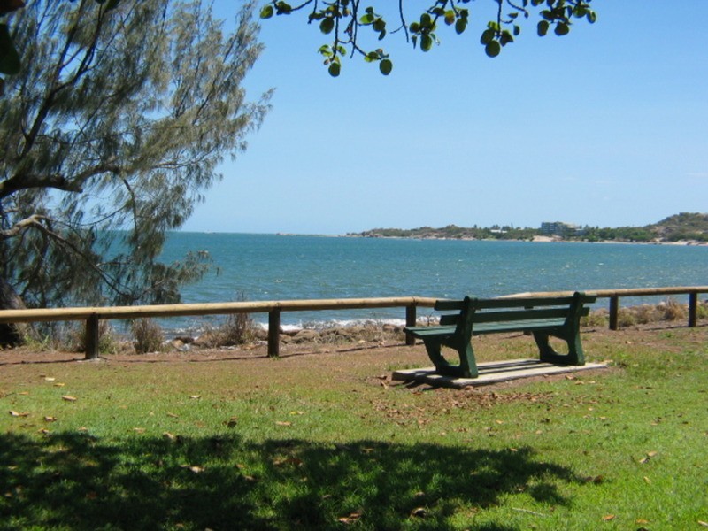 53 Horseshoe Bay Road, Bowen QLD 4805