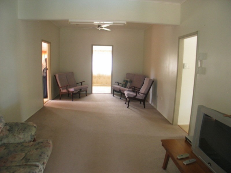 14A Livingstone, Bowen QLD 4805