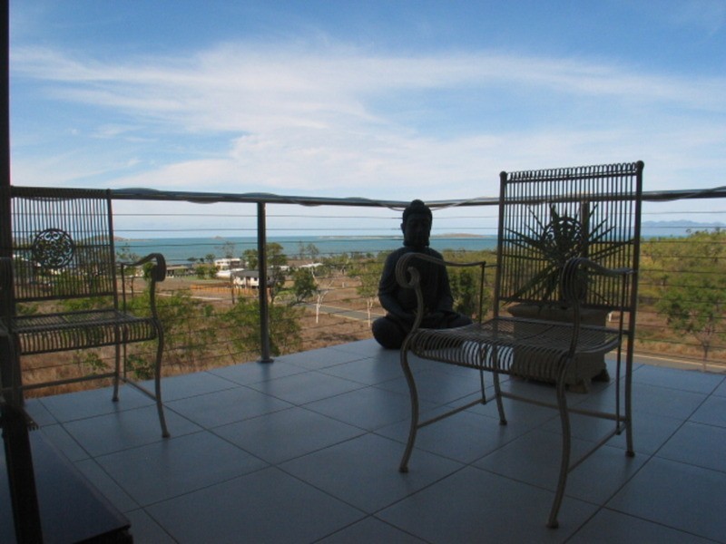 14 Grandview Terrace, Bowen QLD 4805