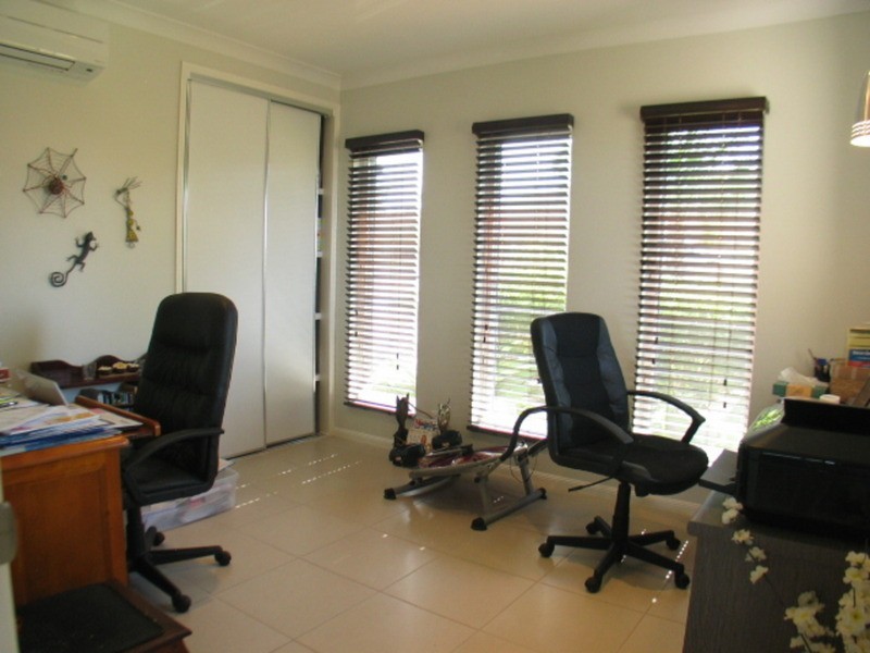 14 Grandview Terrace, Bowen QLD 4805
