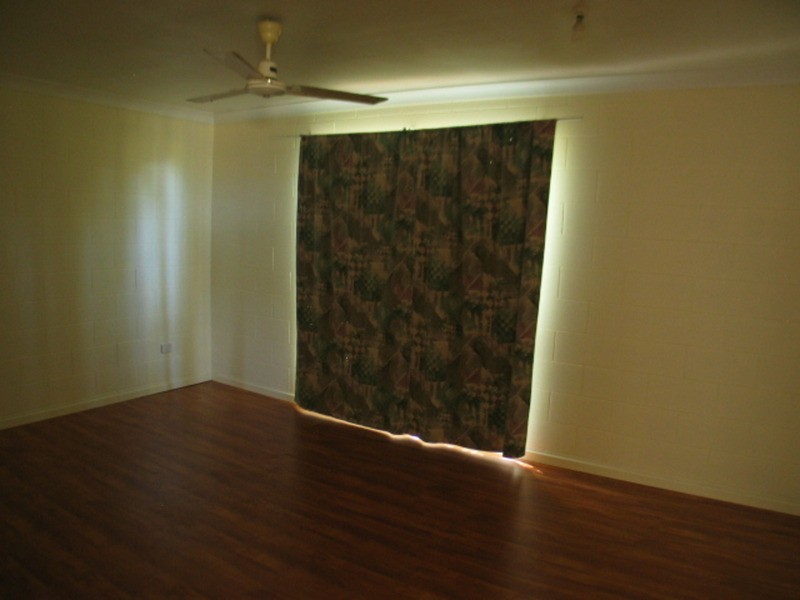 20 Avicennia Street, Bowen QLD 4805