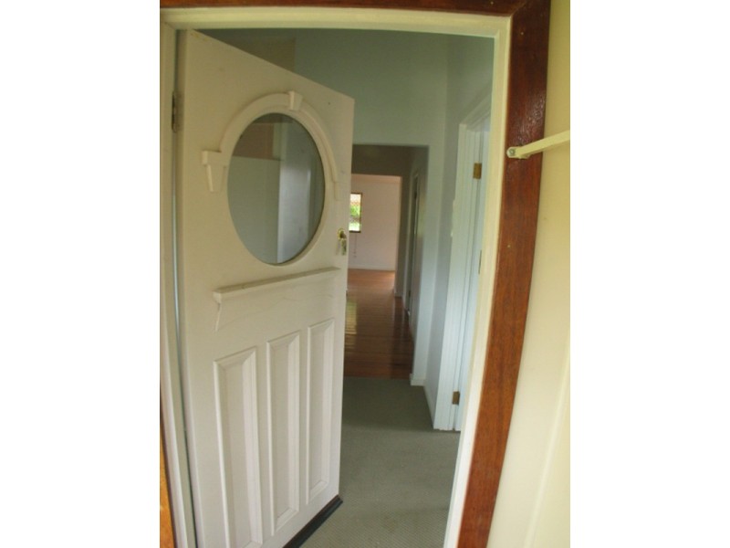 31 Livingstone Street, Bowen QLD 4805